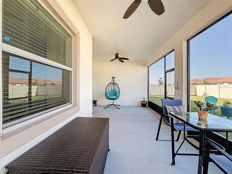 待售: $470,000 (3 贝兹, 2 浴室, 2350 平方英尺)