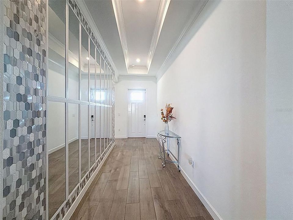 待售: $470,000 (3 贝兹, 2 浴室, 2350 平方英尺)