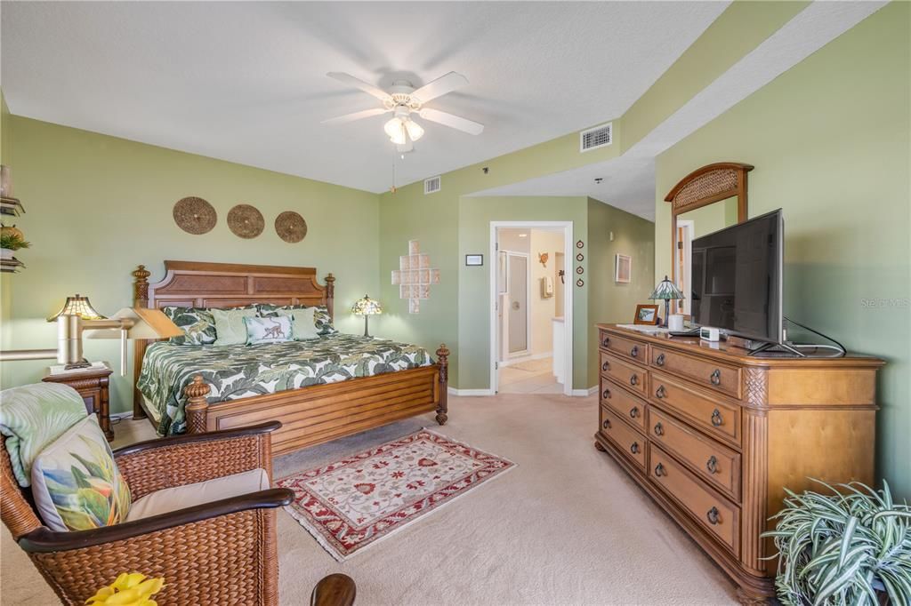 待售: $555,000 (3 贝兹, 2 浴室, 1768 平方英尺)