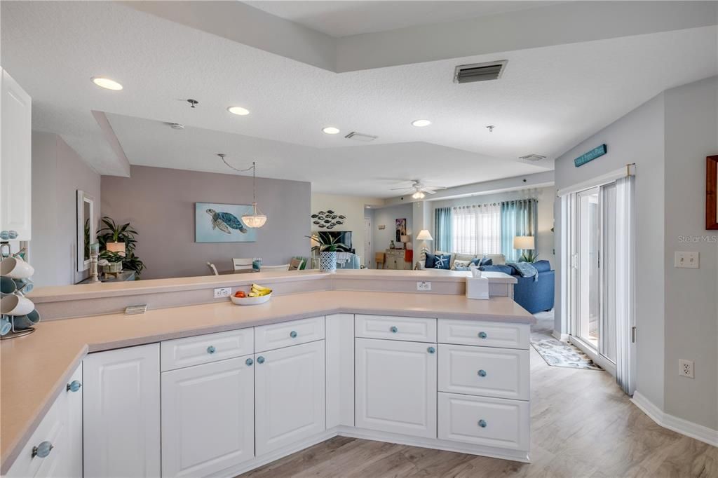 待售: $555,000 (3 贝兹, 2 浴室, 1768 平方英尺)