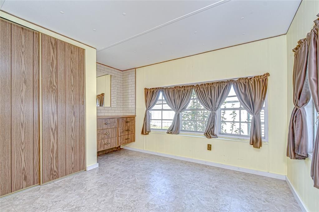 En Venta: $82,500 (2 camas, 1 baños, 932 Pies cuadrados)