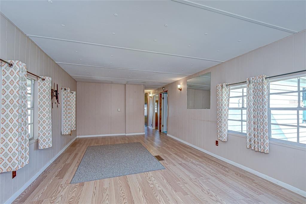 En Venta: $82,500 (2 camas, 1 baños, 932 Pies cuadrados)