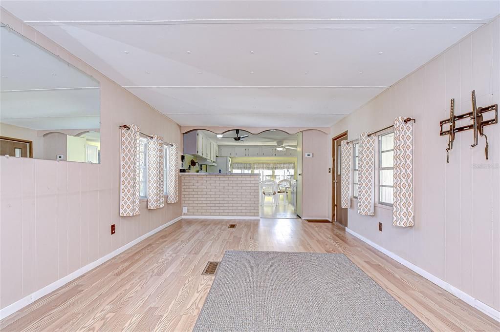 En Venta: $82,500 (2 camas, 1 baños, 932 Pies cuadrados)