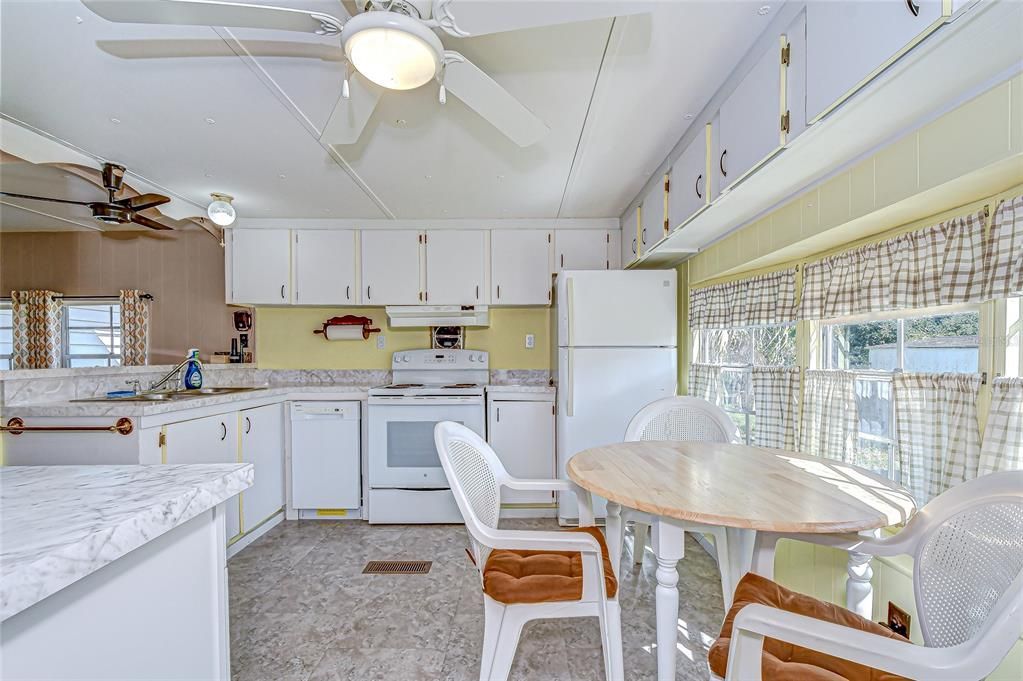 En Venta: $82,500 (2 camas, 1 baños, 932 Pies cuadrados)