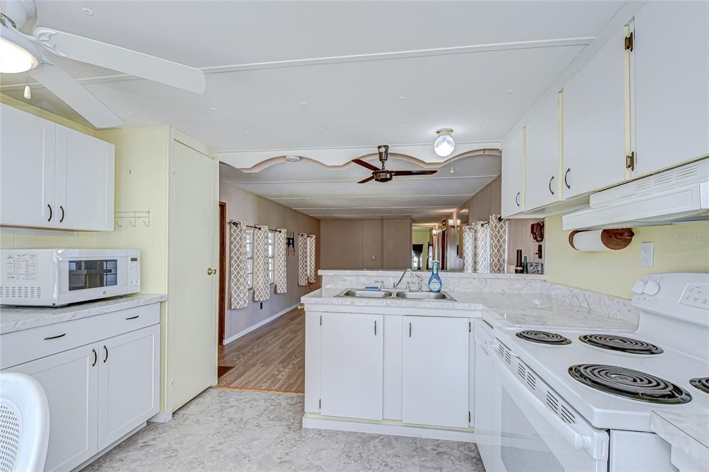 En Venta: $82,500 (2 camas, 1 baños, 932 Pies cuadrados)