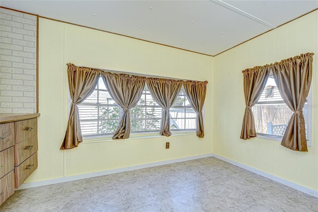 En Venta: $82,500 (2 camas, 1 baños, 932 Pies cuadrados)