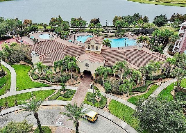 For Sale: $547,000 (3 beds, 2 baths, 1447 Square Feet)