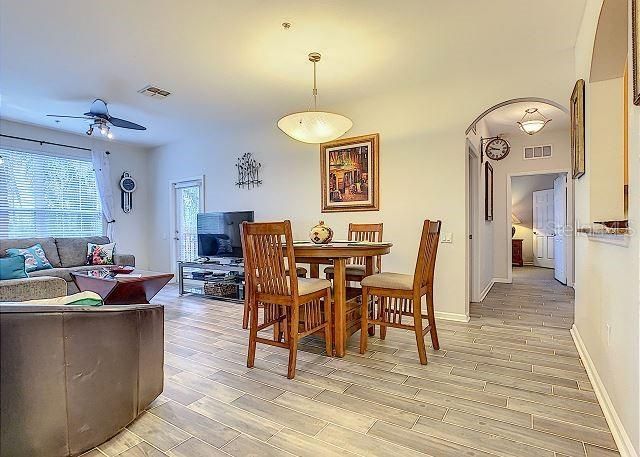 For Sale: $547,000 (3 beds, 2 baths, 1447 Square Feet)