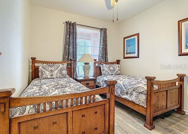 For Sale: $547,000 (3 beds, 2 baths, 1447 Square Feet)