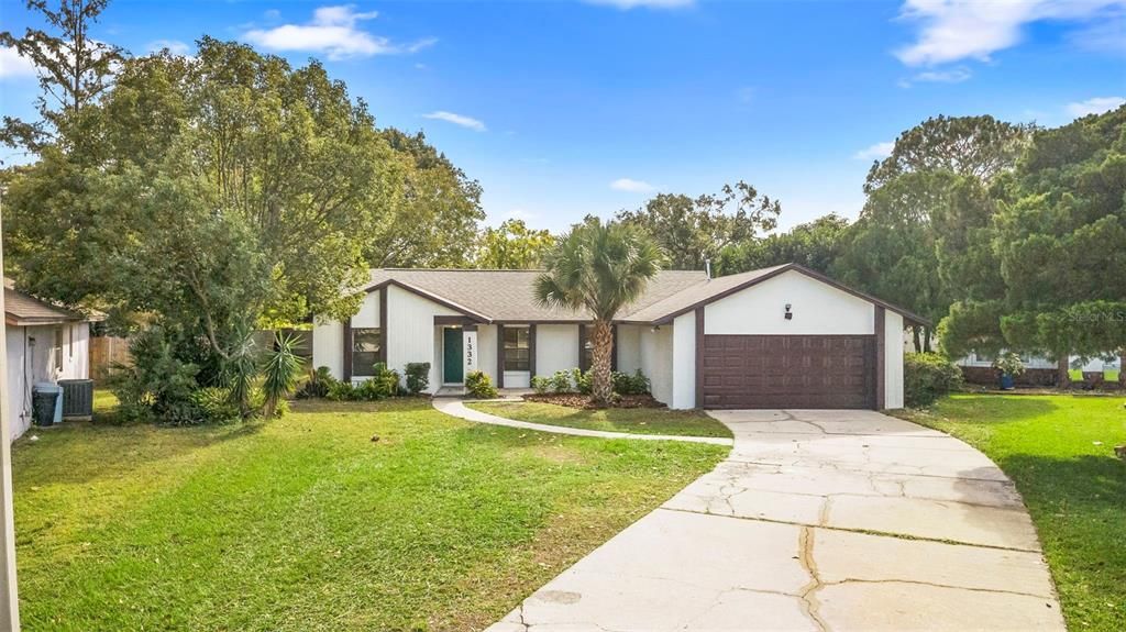 Active With Contract: $455,000 (3 beds, 2 baths, 1919 Square Feet)