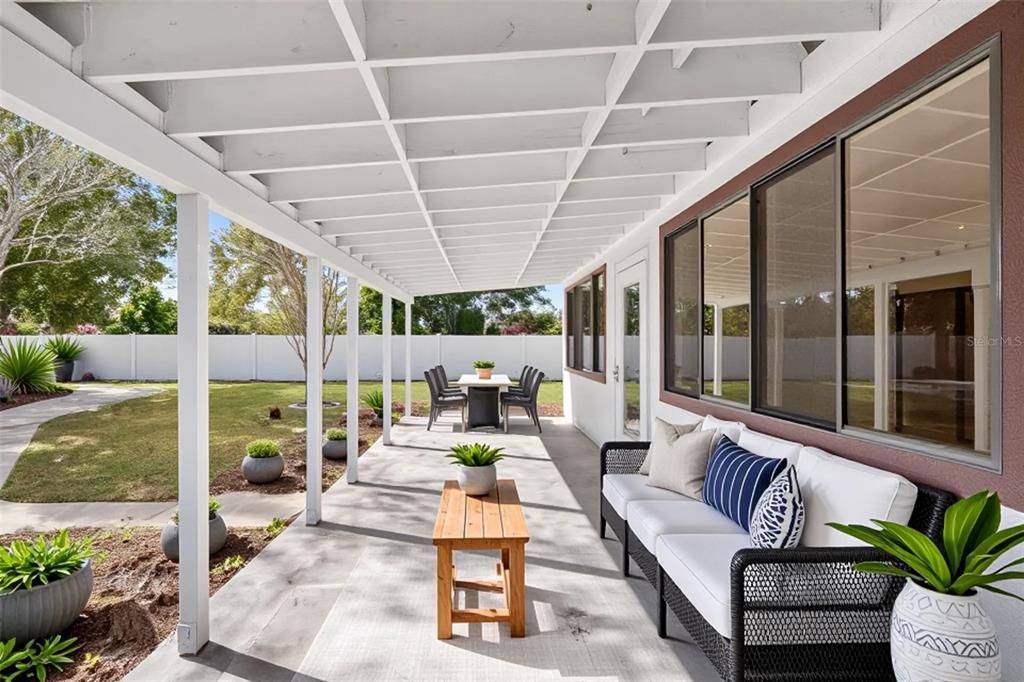 Active With Contract: $455,000 (3 beds, 2 baths, 1919 Square Feet)