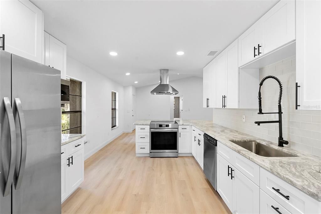 Active With Contract: $455,000 (3 beds, 2 baths, 1919 Square Feet)