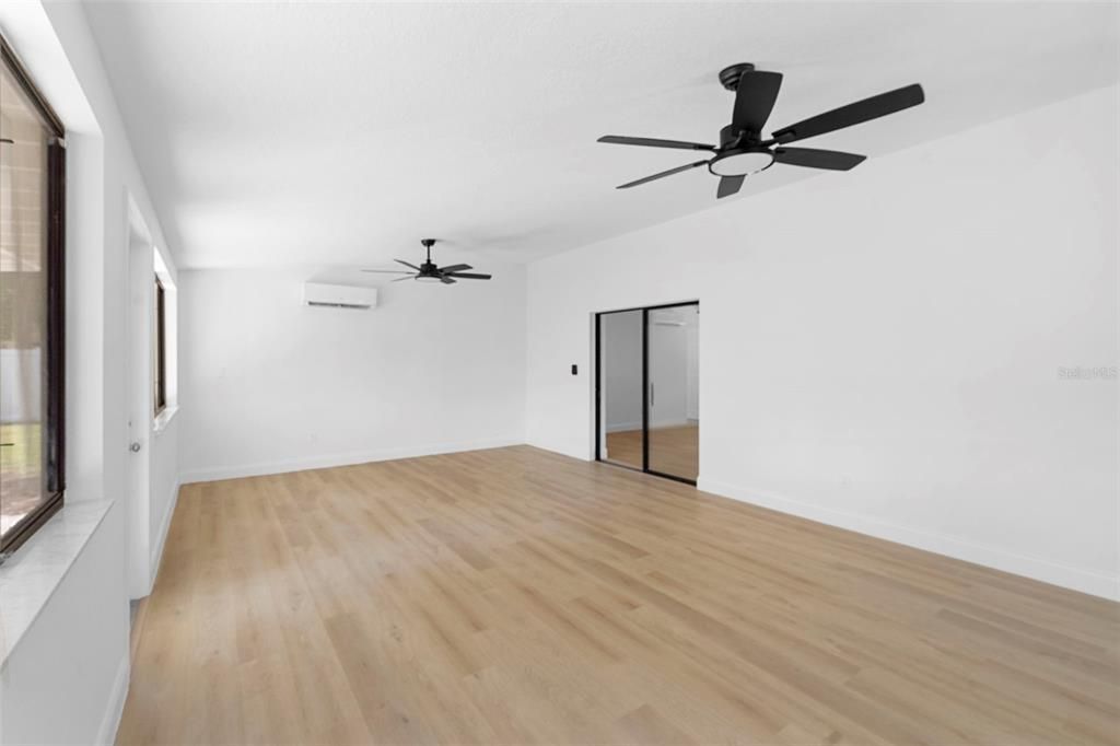 Active With Contract: $455,000 (3 beds, 2 baths, 1919 Square Feet)