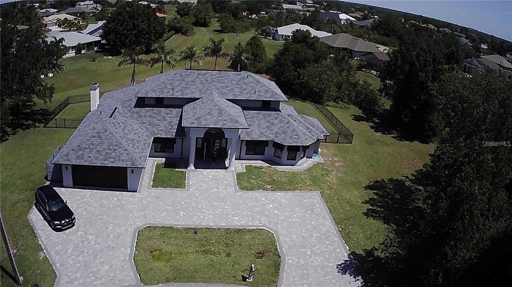 For Sale: $729,000 (5 beds, 4 baths, 3008 Square Feet)