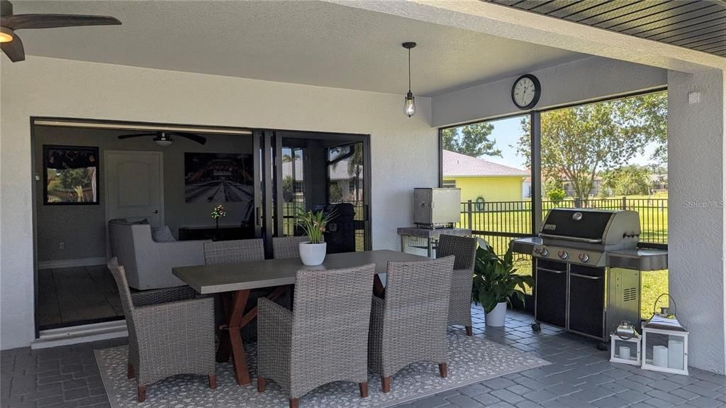 For Sale: $729,000 (5 beds, 4 baths, 3008 Square Feet)