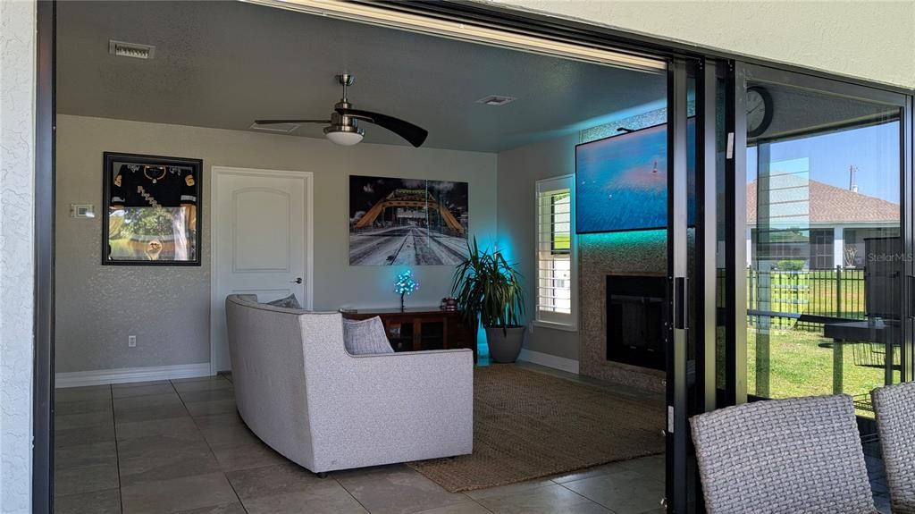 For Sale: $729,000 (5 beds, 4 baths, 3008 Square Feet)