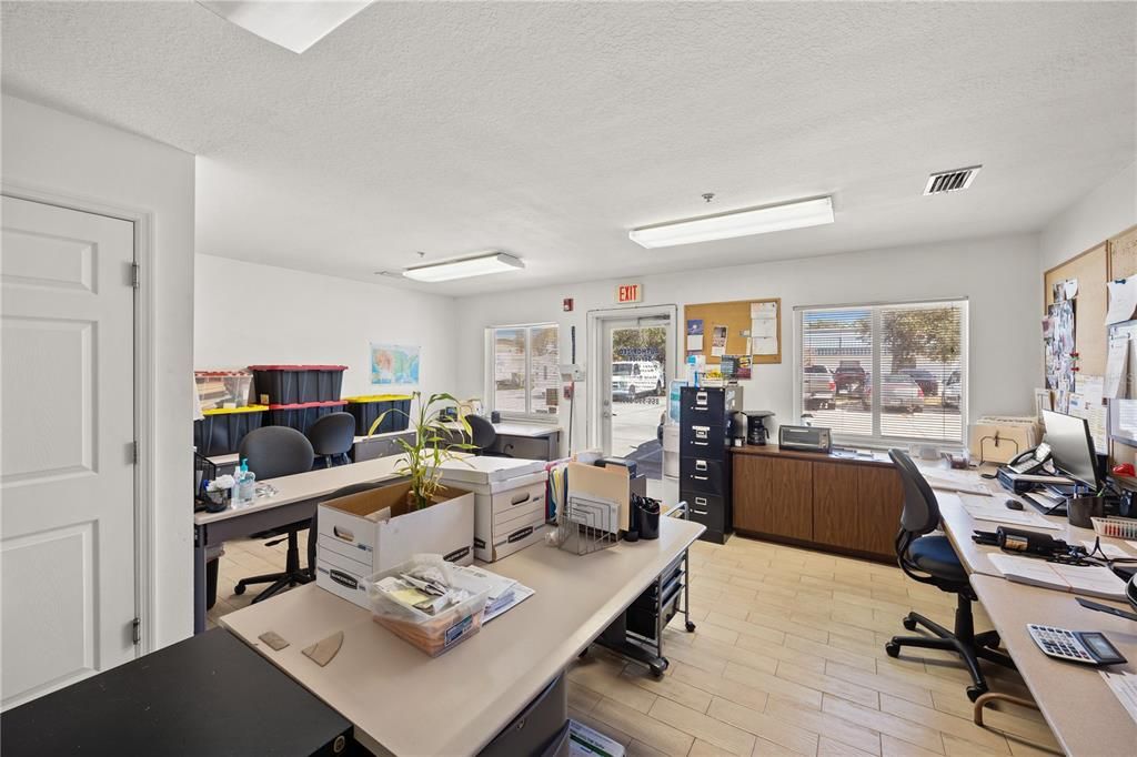 待售: $618,000 (0 贝兹, 0 浴室, 1600 平方英尺)