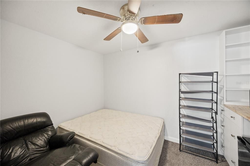 待售: $618,000 (0 贝兹, 0 浴室, 1600 平方英尺)