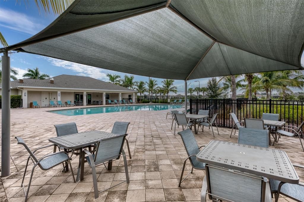 待售: $385,000 (4 贝兹, 2 浴室, 1846 平方英尺)