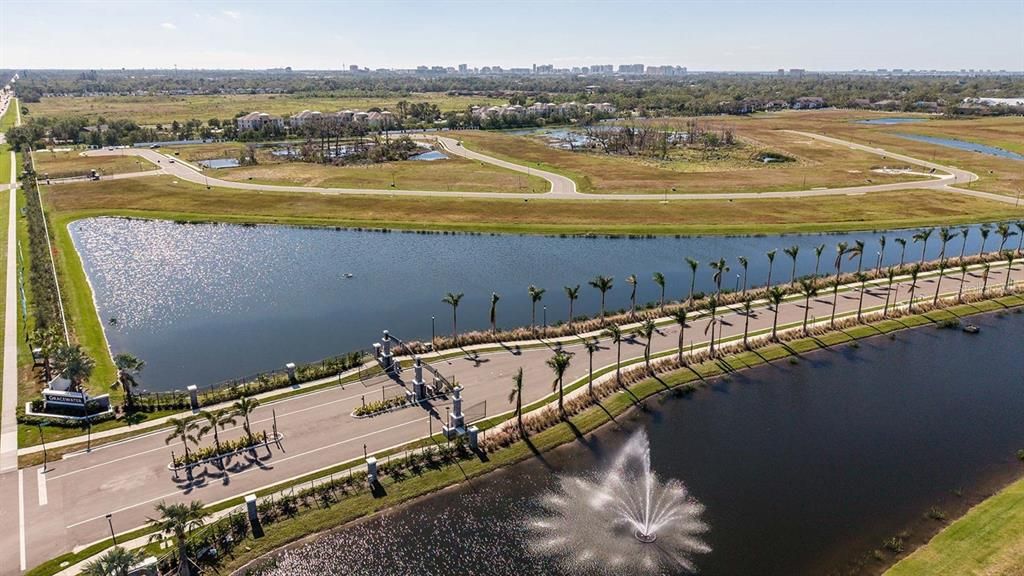 Active With Contract: $469,990 (2 beds, 2 baths, 1447 Square Feet)