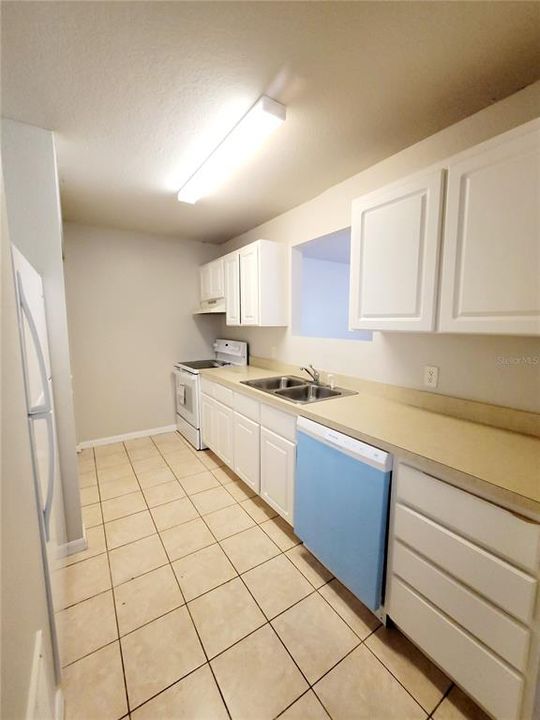 For Rent: $1,385 (2 beds, 2 baths, 1100 Square Feet)