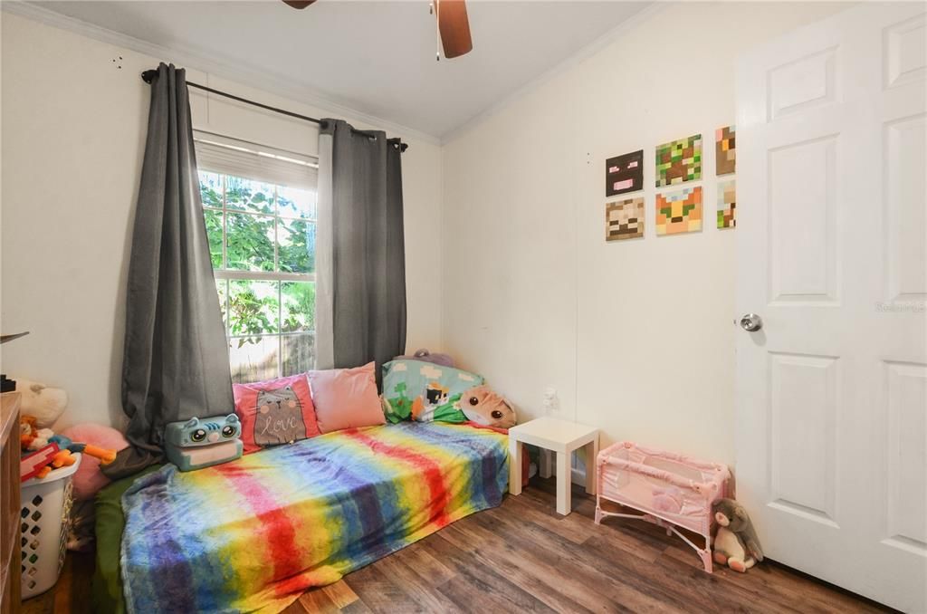 待售: $380,000 (3 贝兹, 2 浴室, 1296 平方英尺)