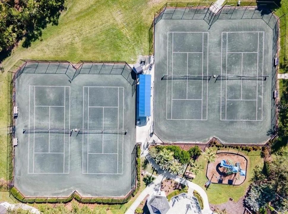 For Sale: $385,000 (3 beds, 2 baths, 1885 Square Feet)