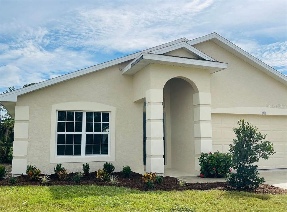 For Sale: $385,000 (3 beds, 2 baths, 1885 Square Feet)