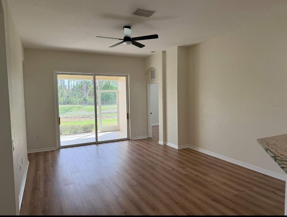 For Sale: $385,000 (3 beds, 2 baths, 1885 Square Feet)