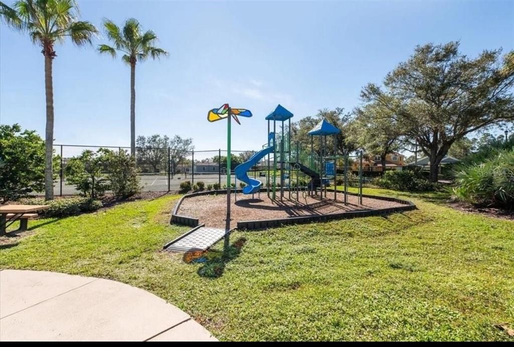 For Sale: $385,000 (3 beds, 2 baths, 1885 Square Feet)