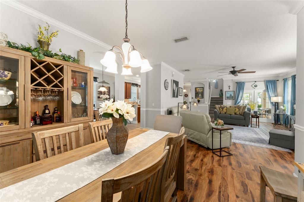 En Venta: $525,000 (4 camas, 3 baños, 2850 Pies cuadrados)