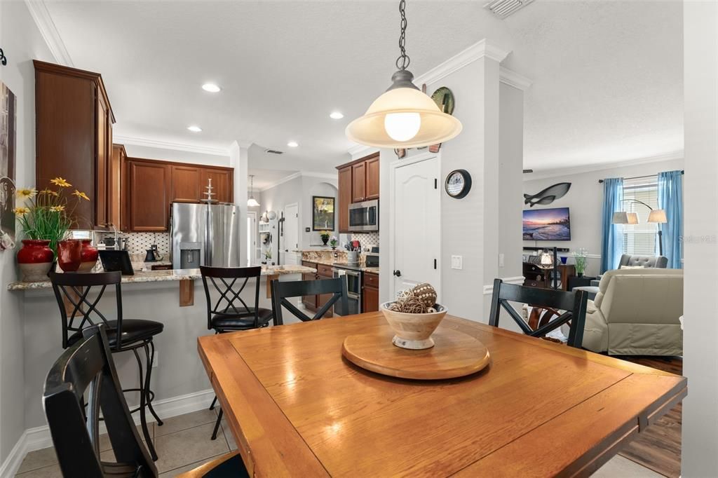 En Venta: $525,000 (4 camas, 3 baños, 2850 Pies cuadrados)