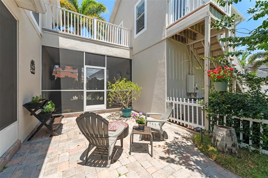 En Venta: $525,000 (4 camas, 3 baños, 2850 Pies cuadrados)