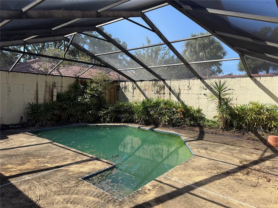 For Sale: $189,900 (2 beds, 2 baths, 1528 Square Feet)