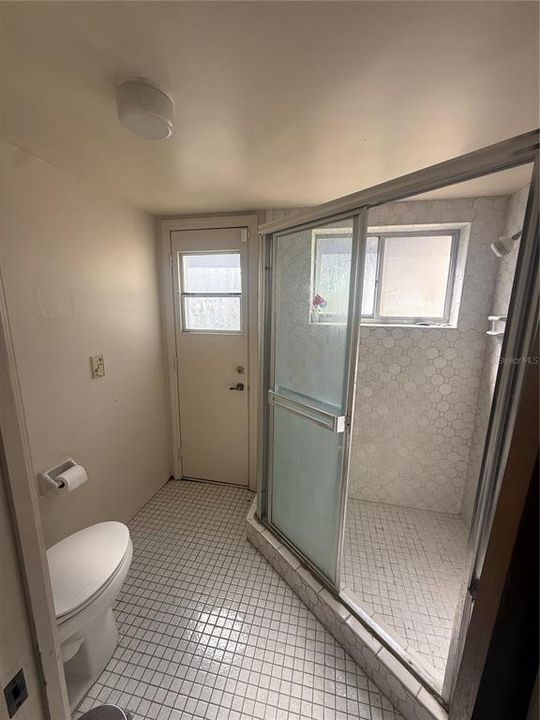 For Sale: $189,900 (2 beds, 2 baths, 1528 Square Feet)