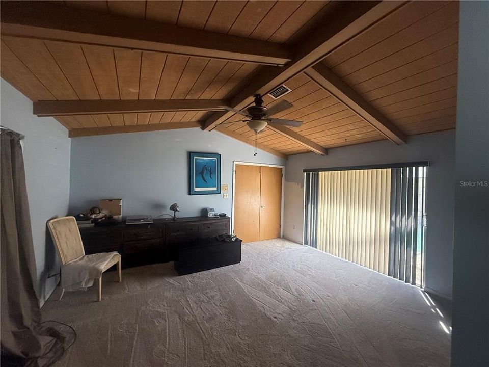 For Sale: $189,900 (2 beds, 2 baths, 1528 Square Feet)