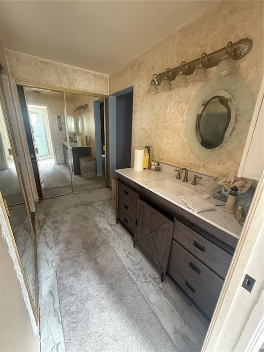 For Sale: $189,900 (2 beds, 2 baths, 1528 Square Feet)