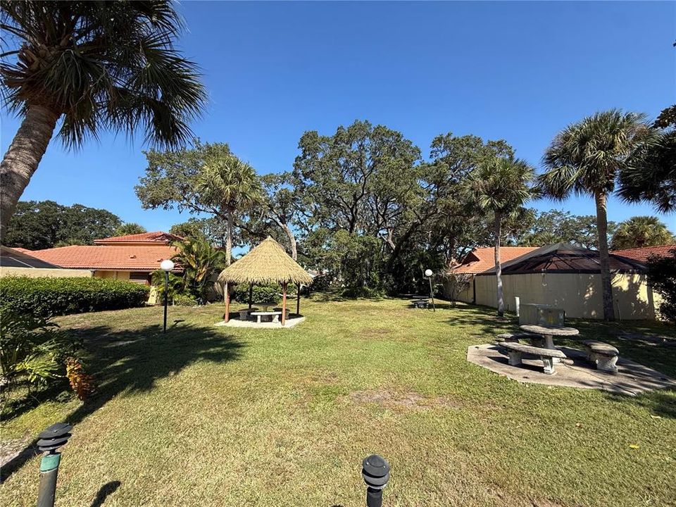 For Sale: $189,900 (2 beds, 2 baths, 1528 Square Feet)