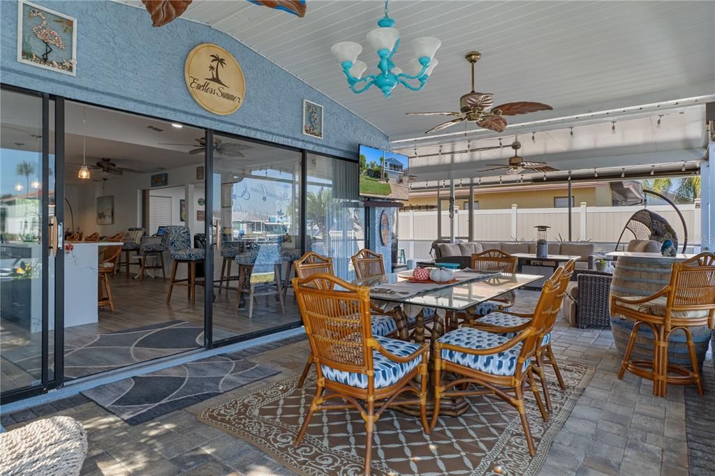 For Sale: $659,900 (3 beds, 2 baths, 1845 Square Feet)