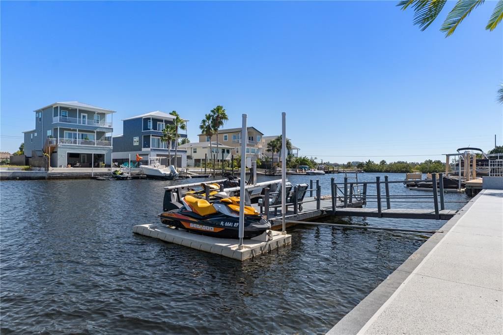 For Sale: $659,900 (3 beds, 2 baths, 1845 Square Feet)