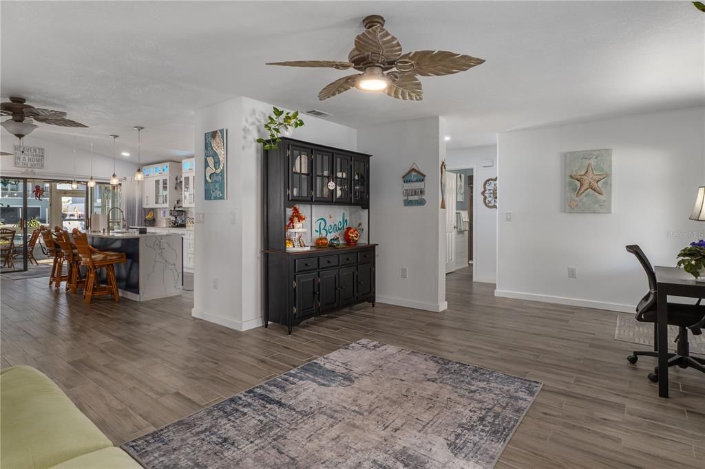 For Sale: $659,900 (3 beds, 2 baths, 1845 Square Feet)