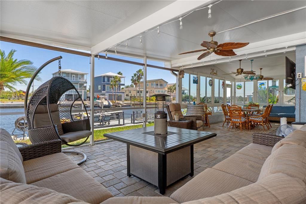 For Sale: $659,900 (3 beds, 2 baths, 1845 Square Feet)