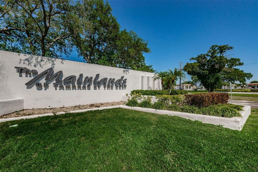 Active With Contract: $261,690 (2 beds, 2 baths, 1328 Square Feet)