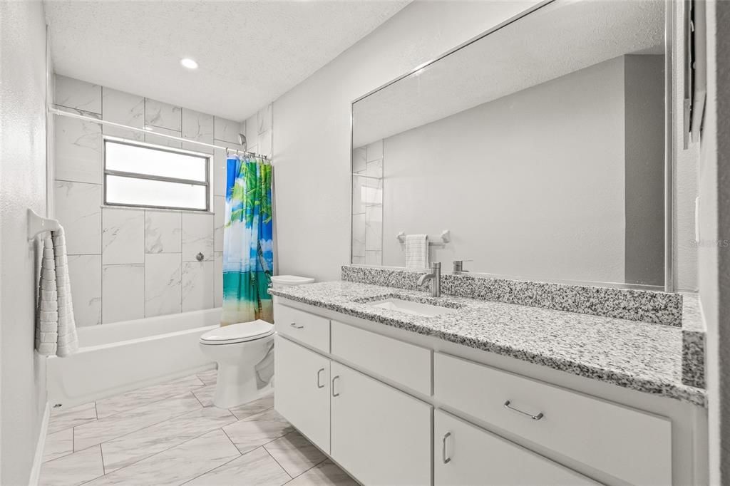 For Sale: $429,000 (3 beds, 3 baths, 2507 Square Feet)