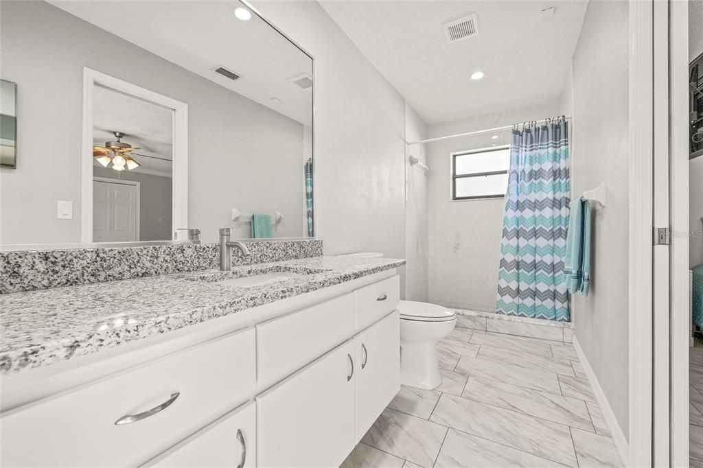 For Sale: $429,000 (3 beds, 3 baths, 2507 Square Feet)