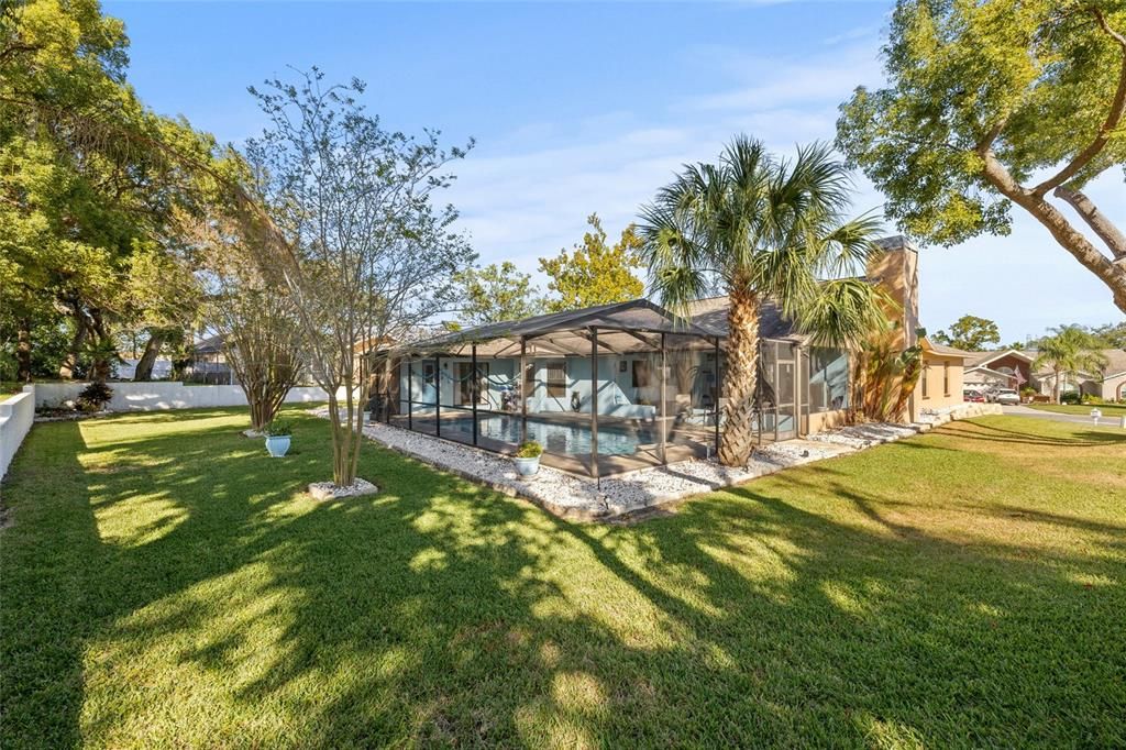 For Sale: $429,000 (3 beds, 3 baths, 2507 Square Feet)