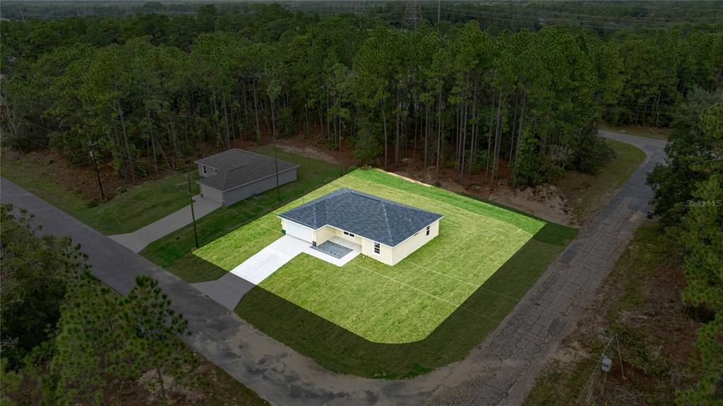 Activo con contrato: $255,000 (3 camas, 2 baños, 1447 Pies cuadrados)