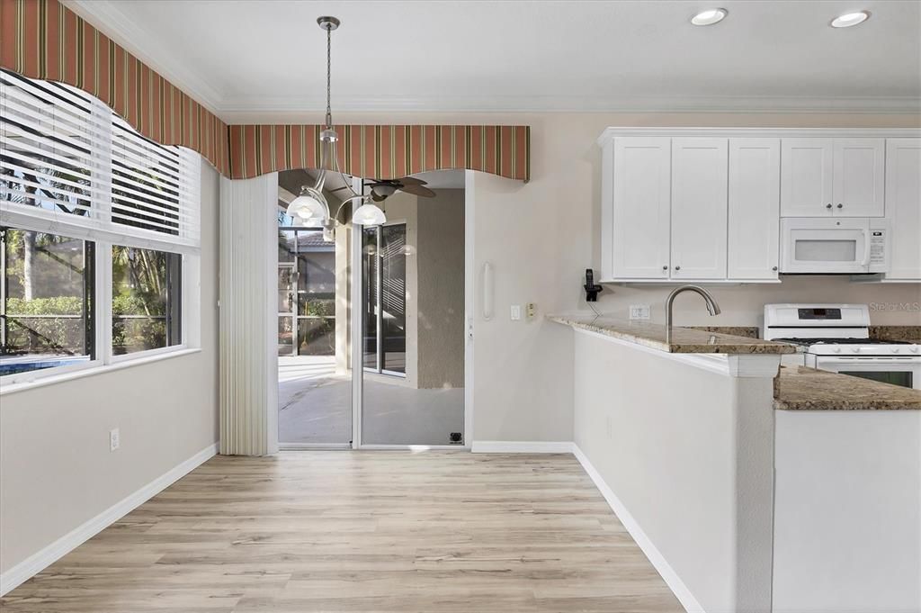 Active With Contract: $515,000 (3 beds, 2 baths, 2233 Square Feet)