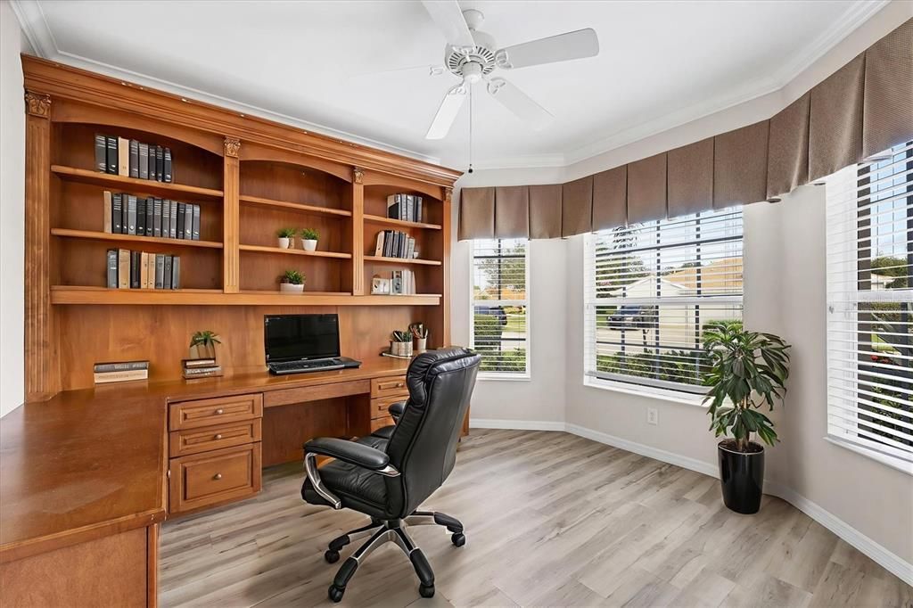 Active With Contract: $515,000 (3 beds, 2 baths, 2233 Square Feet)