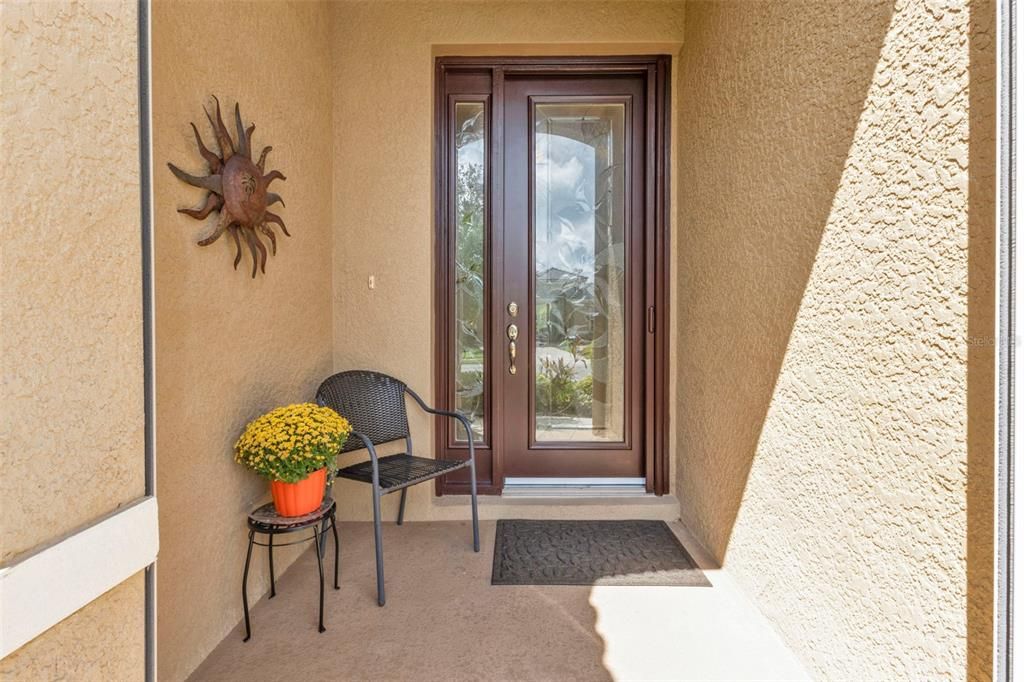 For Sale: $495,000 (2 beds, 2 baths, 2046 Square Feet)